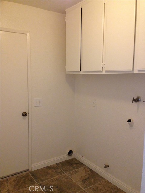 Detail Gallery Image 11 of 24 For 10482 Sagecrest Dr, Moreno Valley,  CA 92557 - 4 Beds | 2/1 Baths