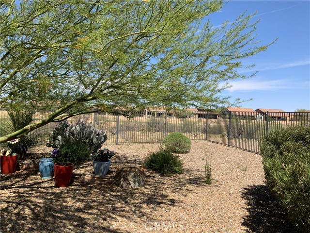 Detail Gallery Image 20 of 22 For 32408 S Egret Trail, –,  AZ 85623 - 2 Beds | 2/1 Baths