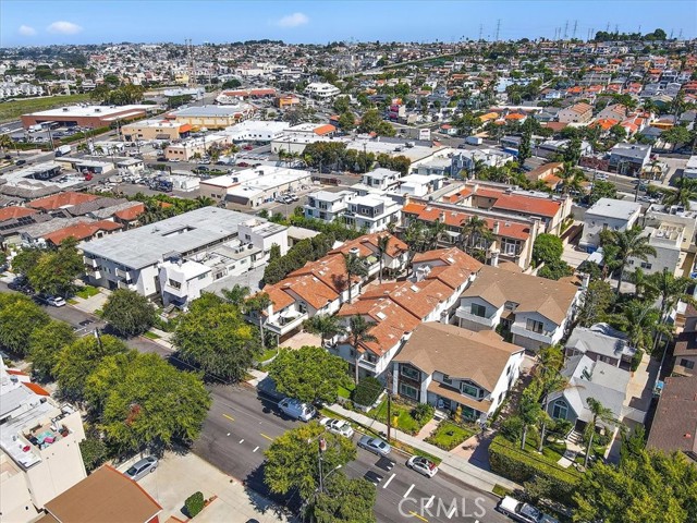 510 Francisca Avenue, Redondo Beach, California 90277, 3 Bedrooms Bedrooms, ,2 BathroomsBathrooms,Residential,For Sale,Francisca,SB26080599