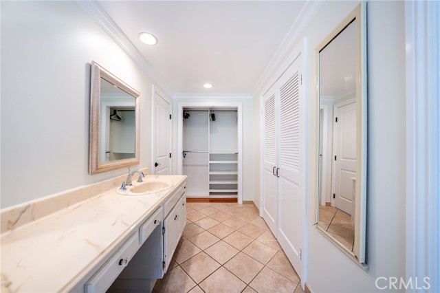 Detail Gallery Image 3 of 42 For 18337 Chatham Ln, Porter Ranch,  CA 91326 - 4 Beds | 2/1 Baths