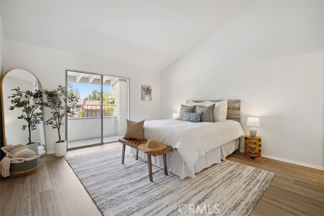 Detail Gallery Image 13 of 28 For 19519 Rinaldi St #57,  Porter Ranch,  CA 91326 - 3 Beds | 2 Baths