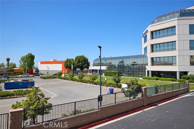 9831 La Serna Drive, Whittier CA: https://media.crmls.org/medias/538fdc65-aafb-42d8-92b3-644c25a39d84.jpg