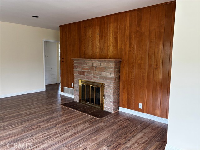 Detail Gallery Image 8 of 20 For 1520 Melody Ln, Fullerton,  CA 92831 - 3 Beds | 2 Baths