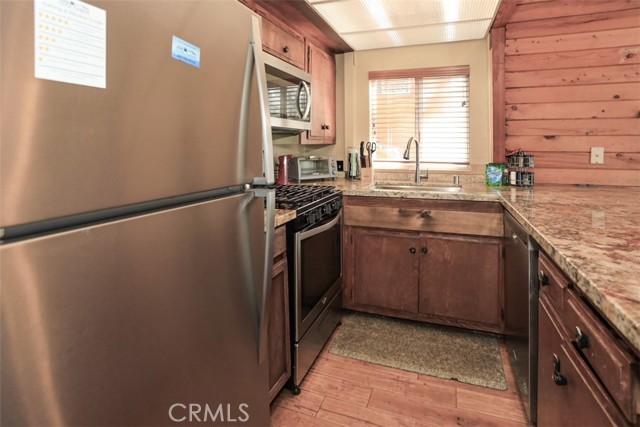 Detail Gallery Image 33 of 48 For 588 Villa Grove Ave, Big Bear City,  CA 92314 - 3 Beds | 2/1 Baths