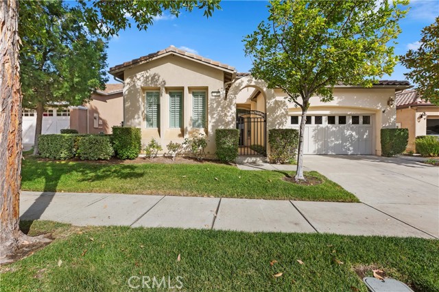 9182 Wooded Hill Dr, Corona, CA 92883