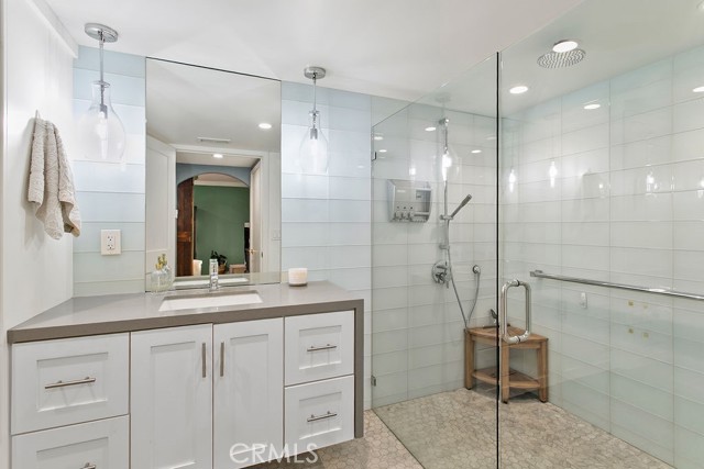 Detail Gallery Image 26 of 50 For 338 Vista Madera, Newport Beach,  CA 92660 - 2 Beds | 3 Baths