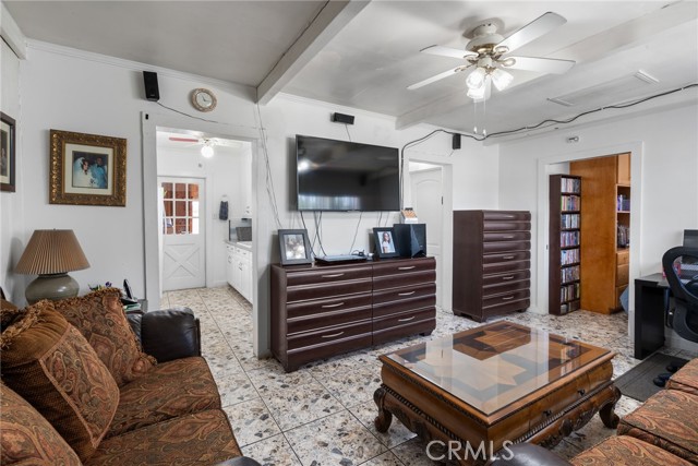 Detail Gallery Image 12 of 24 For 5150 W 135th St, Hawthorne,  CA 90250 - 3 Beds | 2 Baths