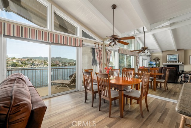 Detail Gallery Image 7 of 47 For 22164 Treasure Island Dr #20,  Canyon Lake,  CA 92587 - 2 Beds | 2 Baths