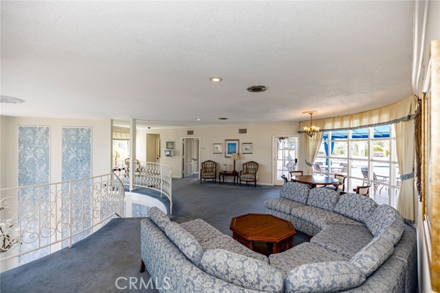 Detail Gallery Image 42 of 52 For 500 Cagney Ln #106,  Newport Beach,  CA 92663 - 1 Beds | 1 Baths