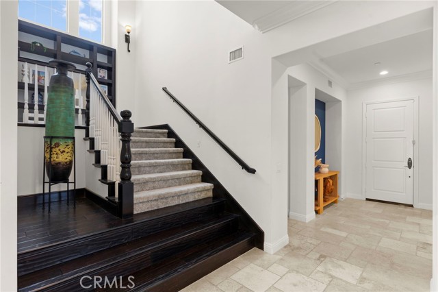 Image 29 of 48 For 15020 Applewood Court