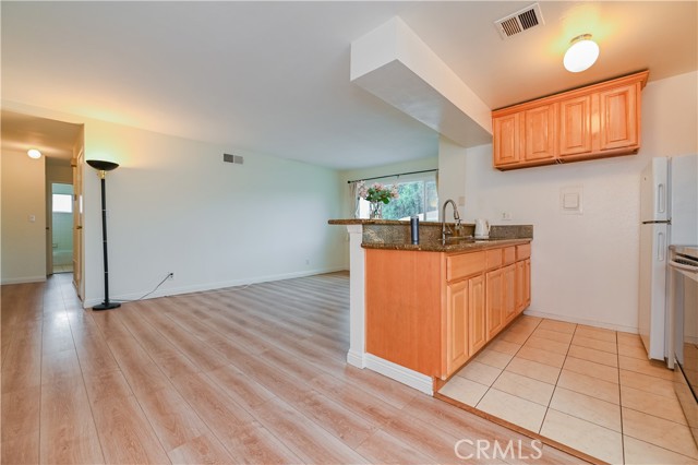 Detail Gallery Image 18 of 32 For 18203 via Dicha #4,  Rowland Heights,  CA 91748 - 2 Beds | 1 Baths