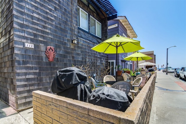 Detail Gallery Image 6 of 38 For 112 31st a,  Newport Beach,  CA 92663 - 3 Beds | 2 Baths