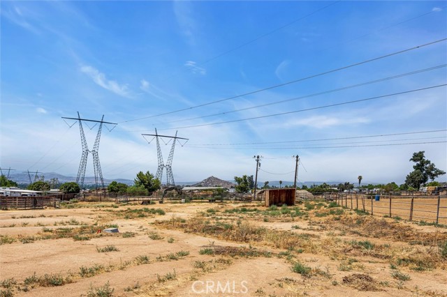 24368 Malone Avenue, Menifee CA: https://media.crmls.org/medias/53938a35-c9b2-4bc9-808c-9077769129f0.jpg
