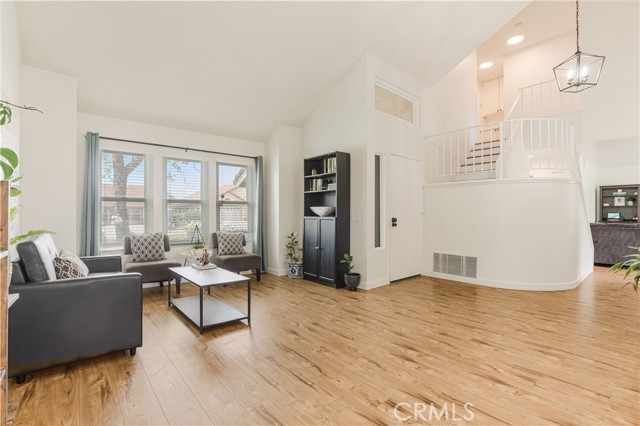 1605 Ridgewood Drive photo 6