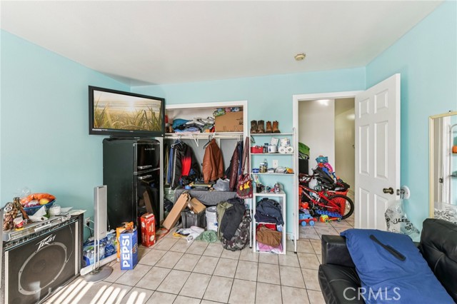 Detail Gallery Image 38 of 38 For 342 W 56th, Los Angeles,  CA 90037 - 8 Beds | 4 Baths