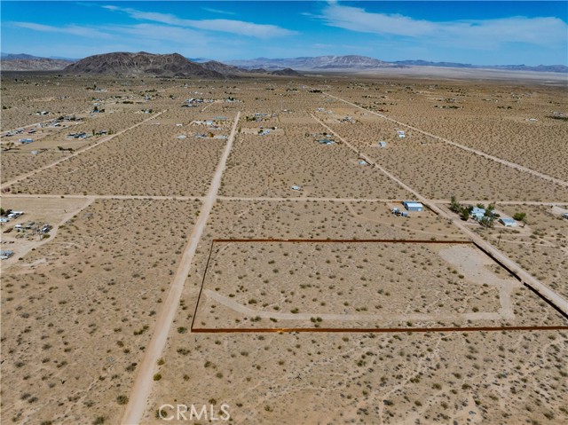 Image 13 of 27 For 425 Gerber Avenue