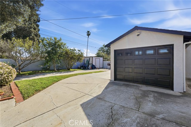 Detail Gallery Image 32 of 44 For 2101 S Hickory, Santa Ana,  CA 92707 - 3 Beds | 2 Baths
