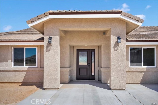 22530 Houston Street, Apple Valley CA: https://media.crmls.org/medias/5395b395-882a-4b7c-b7de-7f214308972f.jpg