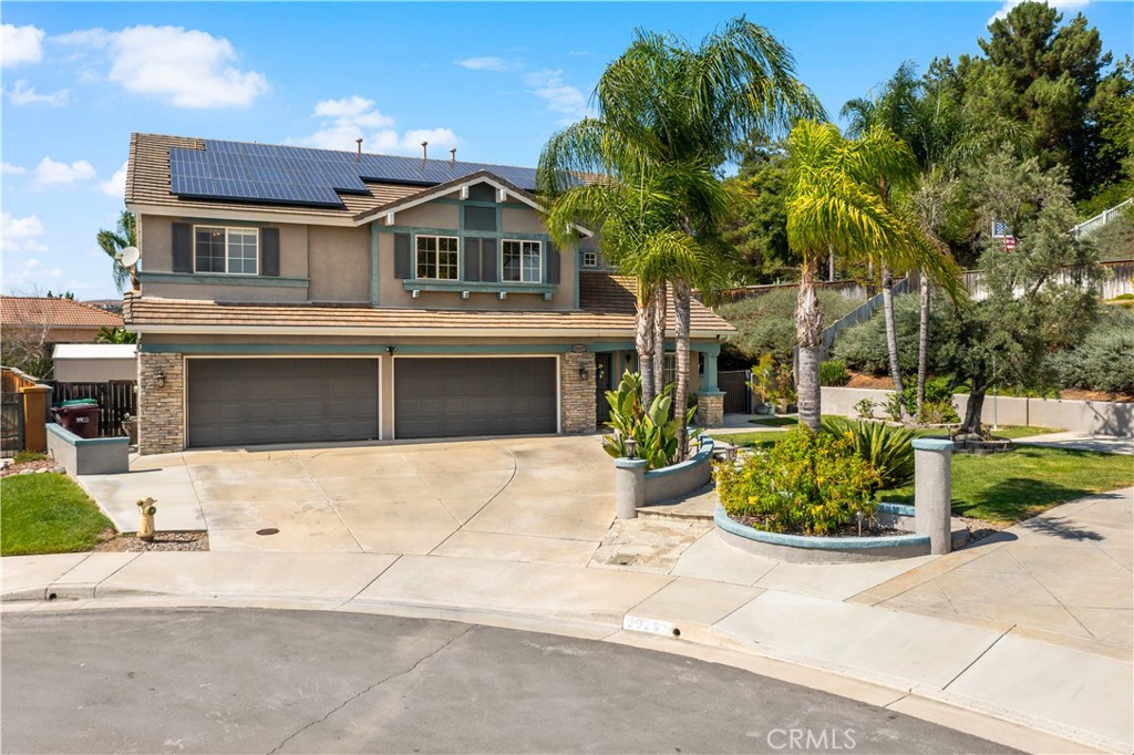 39257 Via Curvado, Murrieta, CA 92563