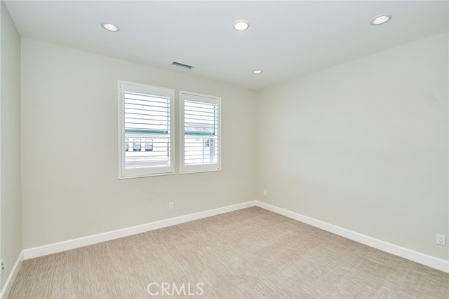 133 Aspect, Irvine CA: https://media.crmls.org/medias/53962911-92db-4552-9776-7aac4dc2cf84.jpg