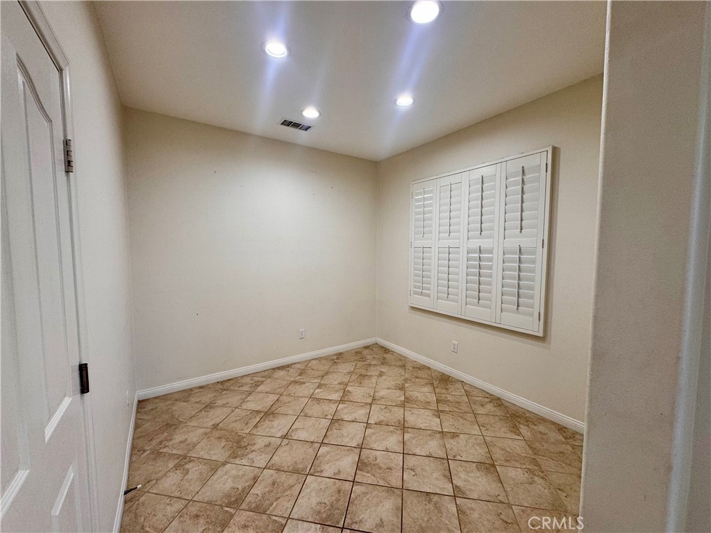 MLS #IG25219904 image #12