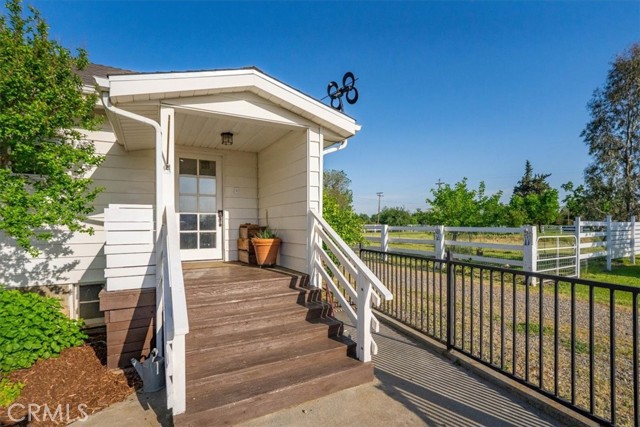 8791 Fox Street, Los Molinos CA: https://media.crmls.org/medias/539778d3-75a4-46a0-bed0-0325cf7e0fe0.jpg