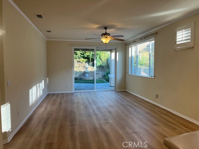 Detail Gallery Image 3 of 22 For 1760 Sarazen St, Beaumont,  CA 92223 - 2 Beds | 2 Baths