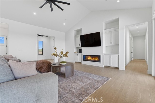 Detail Gallery Image 27 of 75 For 605 S Anderson a Rd, Exeter,  CA 93221 - 7 Beds | 5/1 Baths