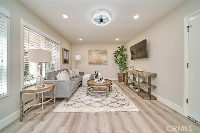 Detail Gallery Image 10 of 26 For 3287 San Amadeo #B,  Laguna Woods,  CA 92637 - 2 Beds | 2 Baths