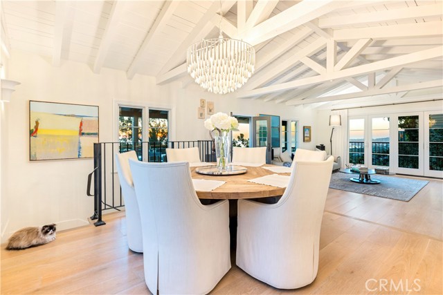 802 Rembrandt Drive, Laguna Beach CA: https://media.crmls.org/medias/539aceef-f5ac-4714-b404-f6a599ba8d91.jpg