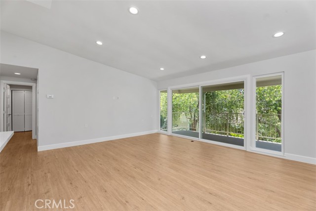 743 Avenida Majorca, Laguna Woods CA: https://media.crmls.org/medias/539b2850-4562-4c15-b9dd-5d943c058cb4.jpg