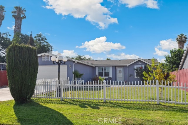 Detail Gallery Image 1 of 17 For 22702 Porter Street, Nuevo,  CA 92567 - 3 Beds | 2 Baths