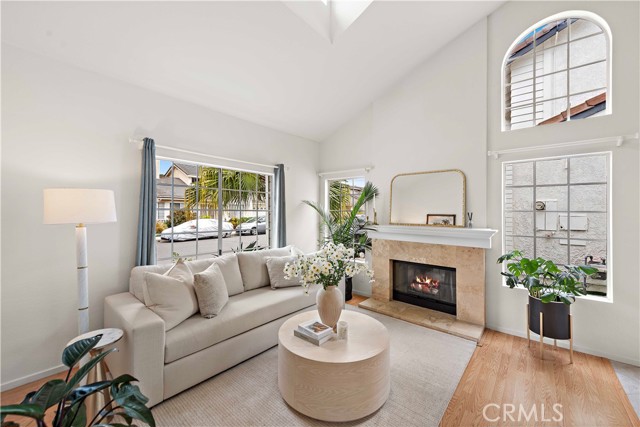 14 Songbird Lane, Aliso Viejo CA: https://media.crmls.org/medias/539bdad5-03bf-44c2-9bf5-190267adb950.jpg