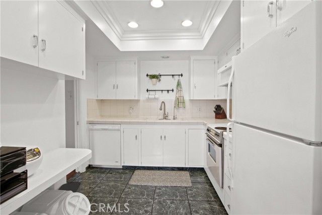 Image 3 for 1621 S Pomona Ave #D19, Fullerton, CA 92832