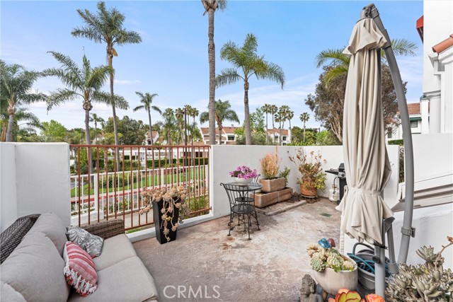 Detail Gallery Image 27 of 51 For 19431 Ranch Ln #101,  Huntington Beach,  CA 92648 - 4 Beds | 3/1 Baths