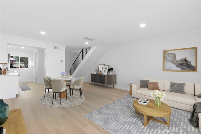 Front Image Thumbnail for CRIG26025299