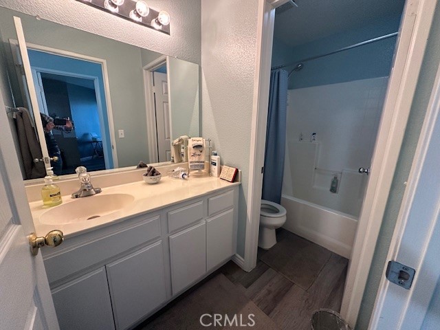 Detail Gallery Image 14 of 21 For 1343 W La Gloria, Rialto,  CA 92377 - 4 Beds | 2 Baths