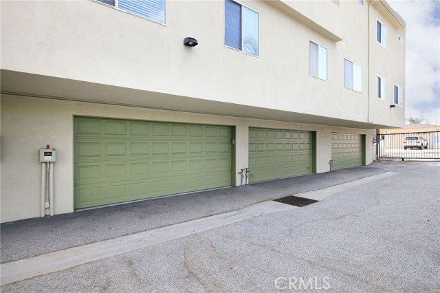 Detail Gallery Image 35 of 43 For 4001 W 165th St #C,  Lawndale,  CA 90260 - 2 Beds | 2/1 Baths