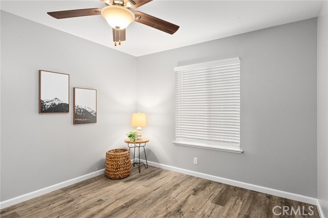 Detail Gallery Image 10 of 30 For 2159 Elm St #10,  Chico,  CA 95928 - 4 Beds | 2 Baths