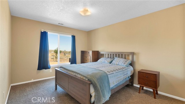 Detail Gallery Image 30 of 42 For 29628 Mountain View Rd, Lucerne Valley,  CA 92356 - 4 Beds | 2/1 Baths