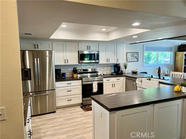 Detail Gallery Image 28 of 69 For 28870 Broken Arrow Cir, Menifee,  CA 92584 - 3 Beds | 2/1 Baths