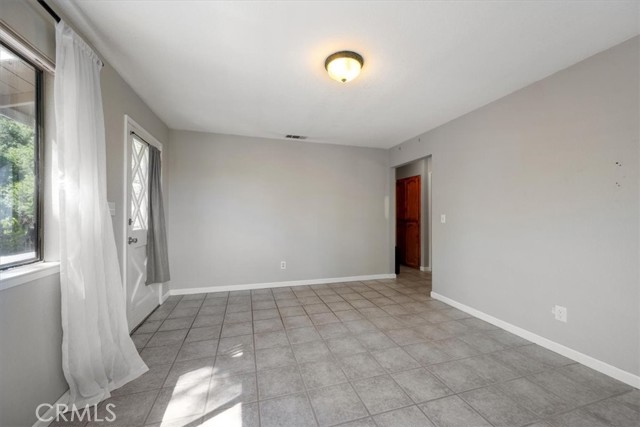 4960 Alamo Avenue, Atascadero CA: https://media.crmls.org/medias/53a10852-d937-4bc3-a401-eb8ed878627b.jpg
