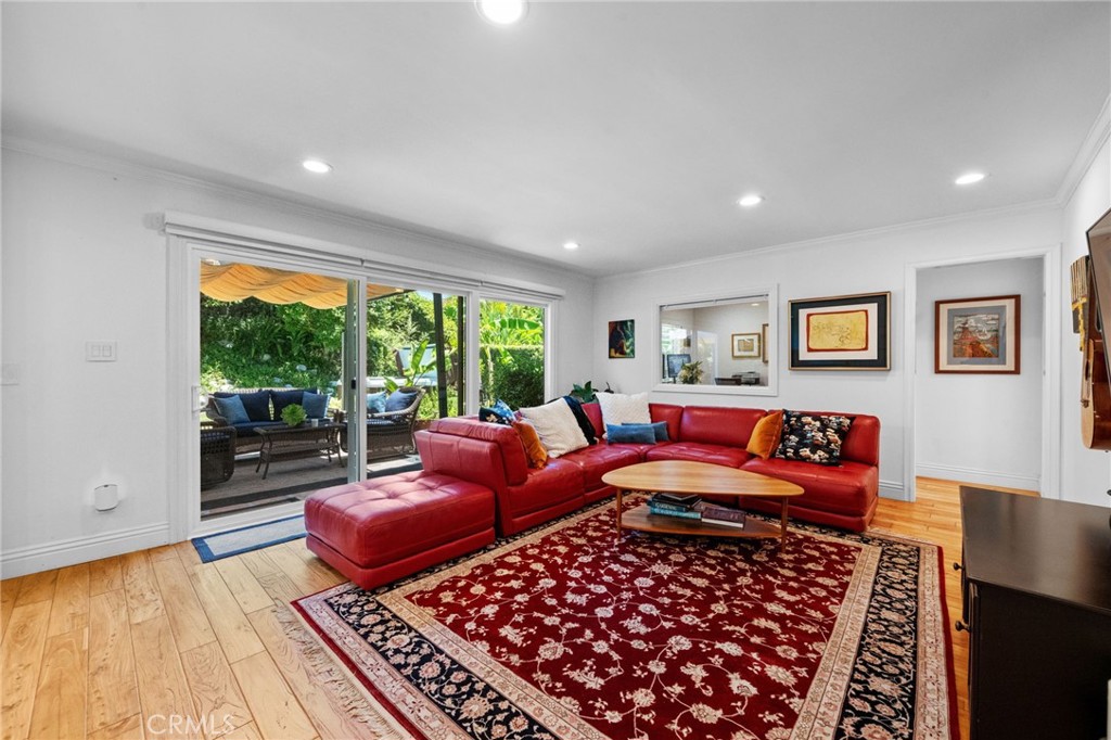 MLS #OC25206982 image #18