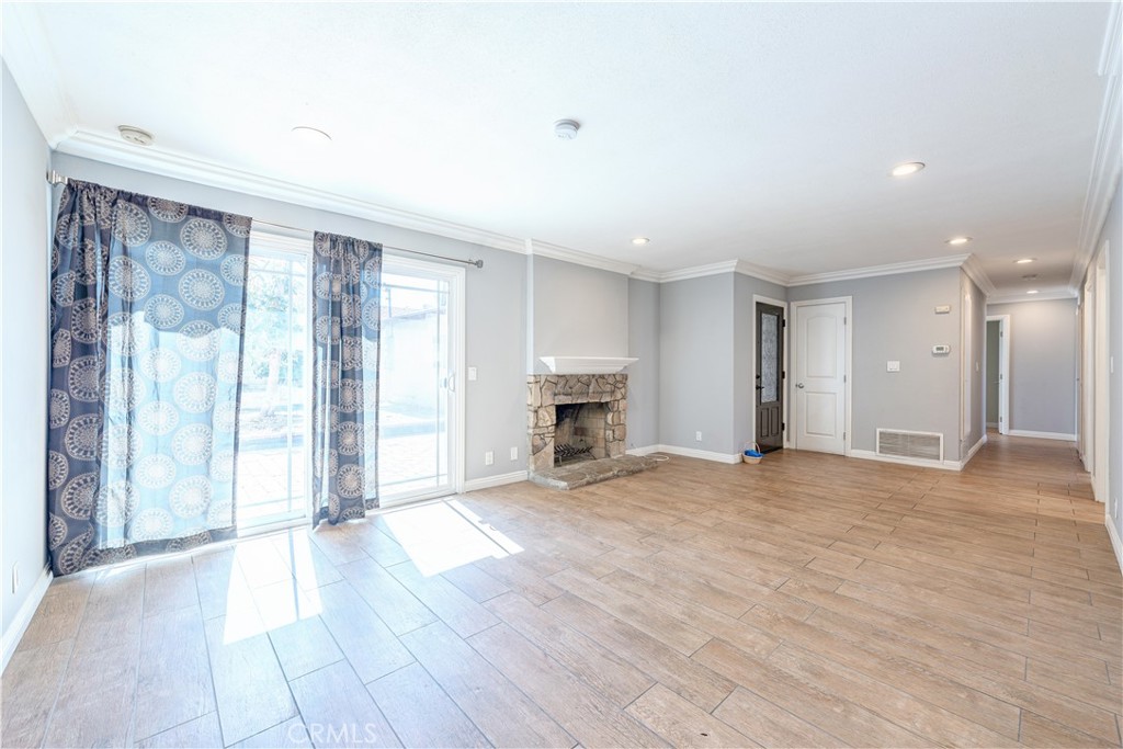 136 N Tiana Lane