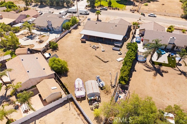 21703 Corso Alto Avenue, Nuevo CA: https://media.crmls.org/medias/53a22164-9cf3-4421-8e8a-1c8ec3ed8252.jpg