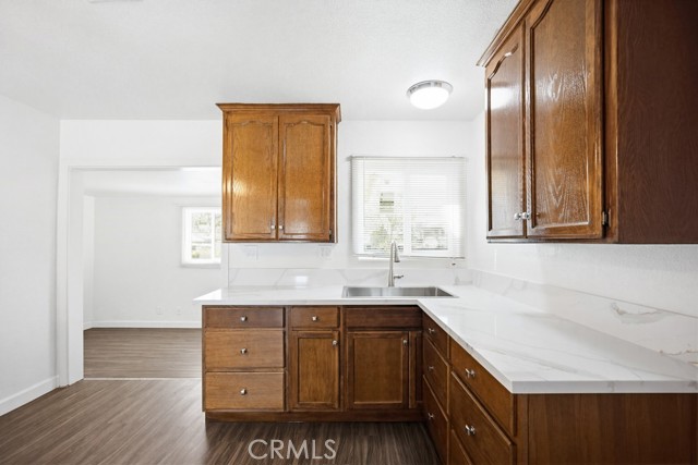 Detail Gallery Image 10 of 38 For 2095 W Birch St, San Bernardino,  CA 92410 - 5 Beds | 2 Baths