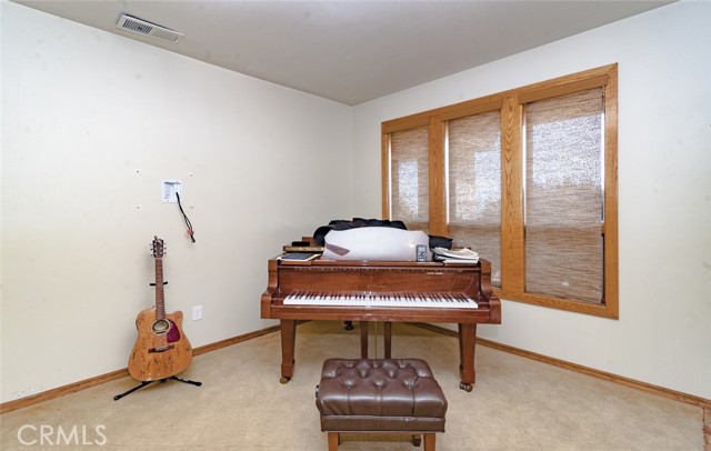 1300 Hidden Springs Drive, Corona CA: https://media.crmls.org/medias/53a28349-c6a9-4775-a114-a29d60a2d774.jpg