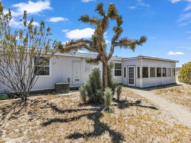 Detail Gallery Image 22 of 33 For 528 Sacramento Rd, Pinon Hills,  CA 92372 - 4 Beds | 3 Baths