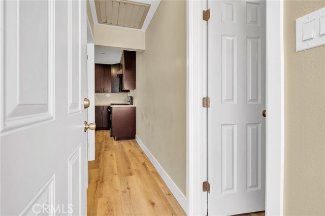 Detail Gallery Image 20 of 73 For 1972 Olive, Long Beach,  CA 90806 - 6 Beds | 4 Baths