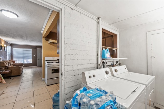 Detail Gallery Image 9 of 24 For 21947 Dracaea Ave, Moreno Valley,  CA 92553 - 4 Beds | 2 Baths